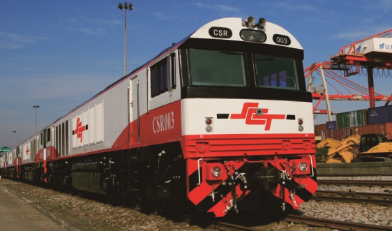 Locomotora diésel de modelo SDA1